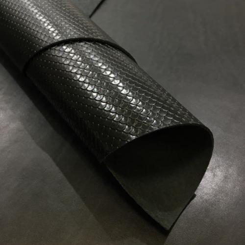 Кожа КРС Черная мамба 2.2-2.4