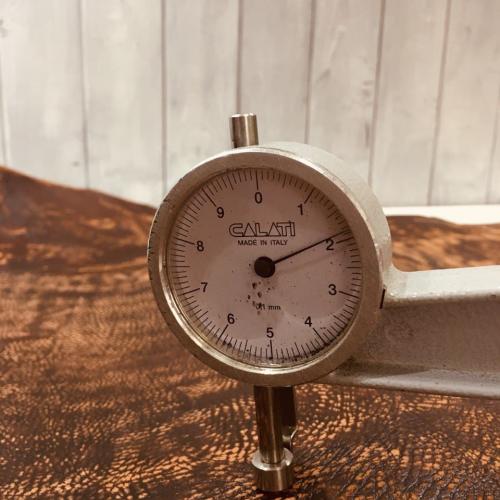 КРС Буйвол Черно Желтый